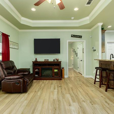 Вилла The Firehouse Bolivar Peninsula Экстерьер фото