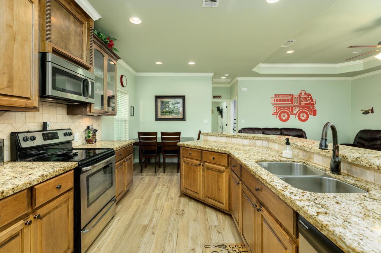 Вилла The Firehouse Bolivar Peninsula Экстерьер фото